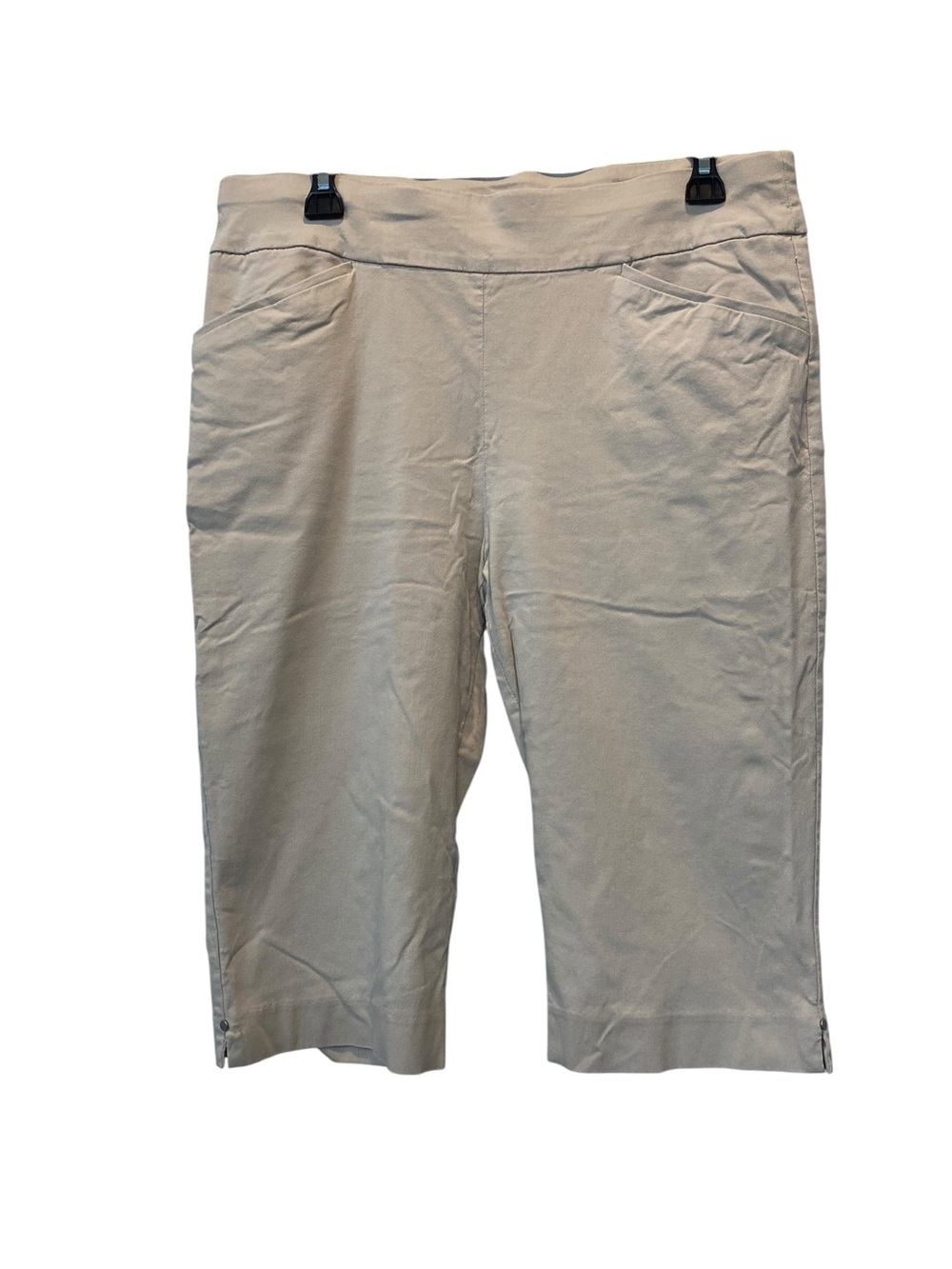 Chico’s size 2 perfect stretch khaki capris pedal pushers